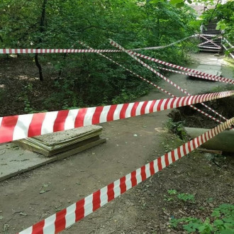 Оградительная лента ООО Комус 160542