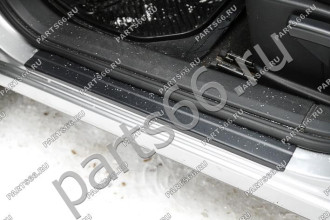 Накладки на пороги Nissan Qashqai 2006-2010 Русская Артель NNQ-008802