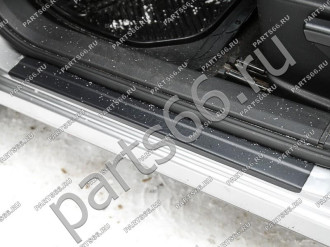 Накладки на пороги Nissan Qashqai 2006-2010 Русская Артель NNQ-008802