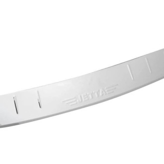 Декоративная накладка бампера VW Jetta дорестайл 2010-2015 Dollex NBI-067