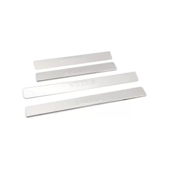 Накладки внутренних порогов Dollex SKODA Rapid I, II 2012-20, 2020-23, дизайн Excellent, серебро-хром к