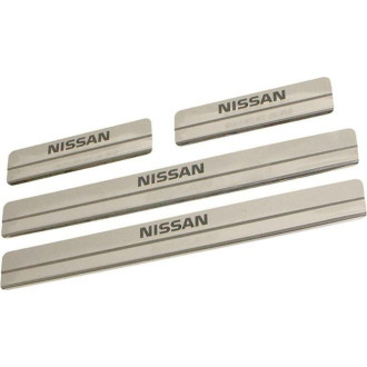 Ступенчатые накладки внутренних порогов NISSAN Sentra Dollex NSK-001