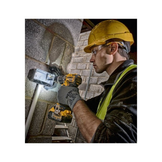 Ударная дрель-шуруповерт Dewalt DCD796D2