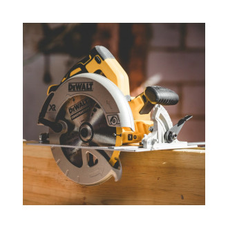 Дисковая пила Dewalt DCS570N 18В XR