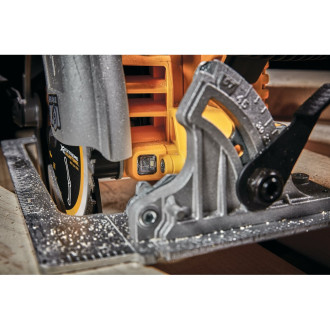 Дисковая пила Dewalt XR FLEXVOLT ADVANTAGE DCS573NT-XJ