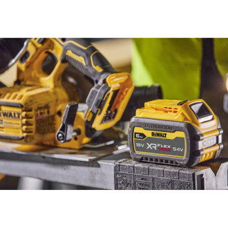 Дисковая пила Dewalt XR FLEXVOLT ADVANTAGE DCS573NT-XJ