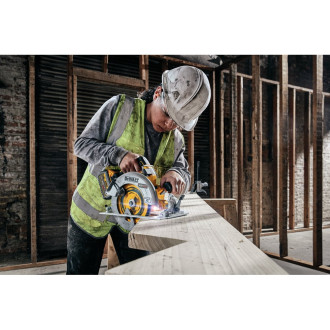 Дисковая пила Dewalt XR FLEXVOLT ADVANTAGE DCS573NT-XJ