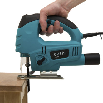 Электрический лобзик OASIS LE-75