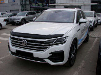 Дефлектор капота Volkswagen Touareg, 2018-н.в. Sim NLD.SVOTOU1812