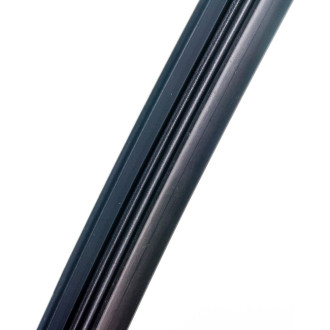 Бескаркасная щетка стеклоочистителя SKYWAY S02704009