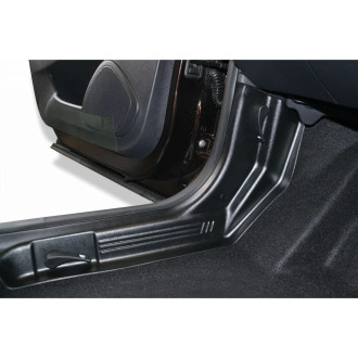 Передние накладки на ковролин для RENAULT Kaptur 2016-19 PT Group 07040402 RKA111701