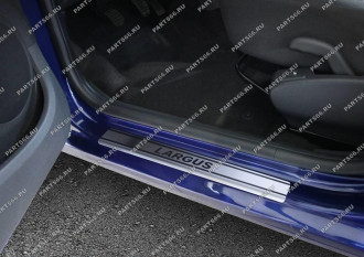 Накладки на пороги для Lada Largus 2012-н.в. Rival NP.6001.3