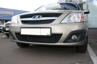 Сетка на бампер внешняя для LADA Largus Cross 2013-2021, черн., 15 мм / Лада Ларгус