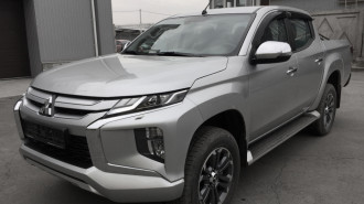 Дефлекторы боковых окон Mitsubishi L200, 2015-/2019-, 4ч., темный / Митсубиси Л200