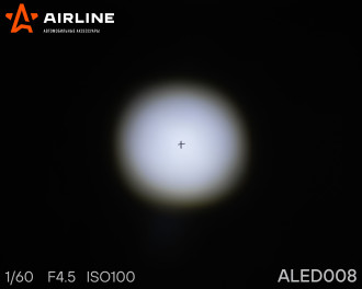 Фара светодиодная квадратная 4LED, линза 4D, 12Вт, 82х75х75мм, 12/24В ALED008 AIRLINE