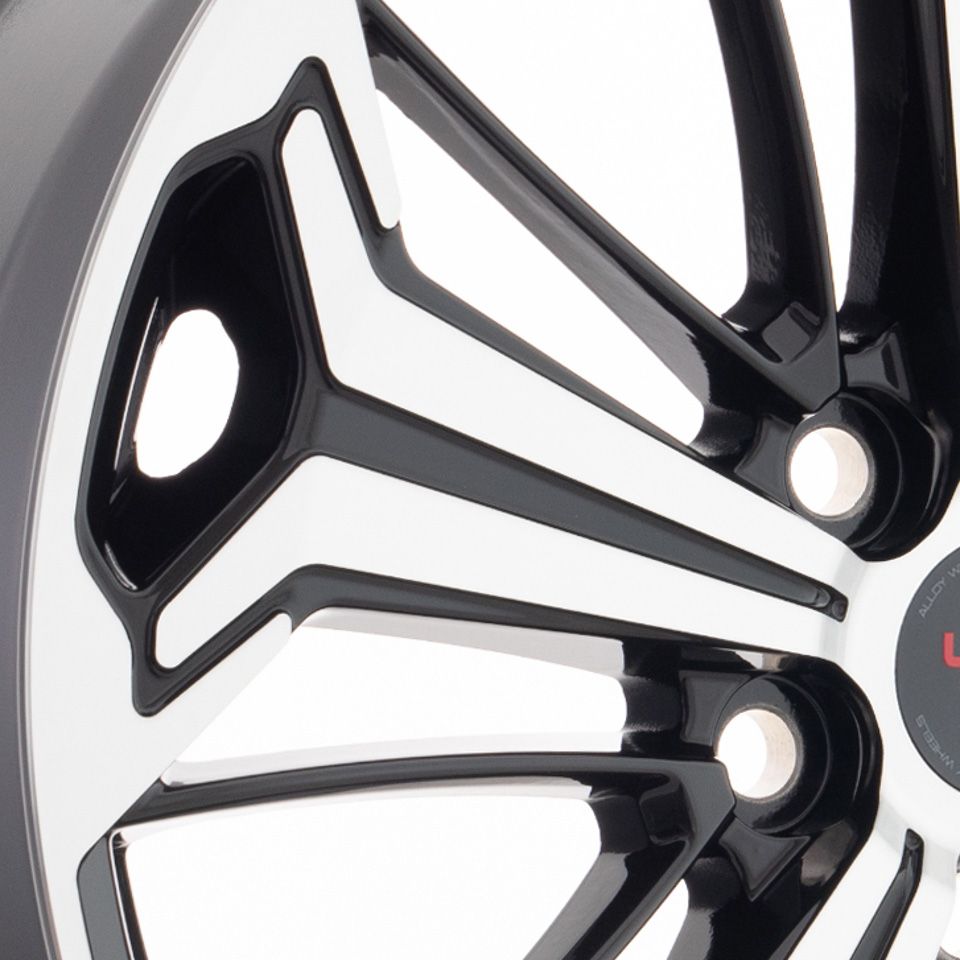 LEGE ARTIS  Concept-TY561/LX531  7,5\R19 5*114,3 ET40  d60,1  BKF  [9328091]  под ориг.крепеж+крышку