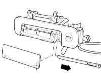  Снятие и установка ручки передней двери и цилиндра замка Audi A3