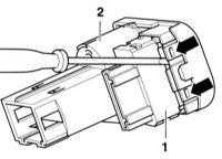  Снятие и установка выключателей и ламп Audi A3