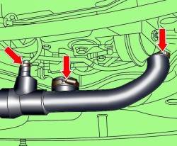 Расположение хомутов крепления шлангов системы охлаждения к двигателю