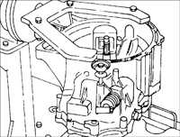  Разборка, проверка и сборка пятой/ задней передачи и задней крышки BF DOHC Kia Sephia