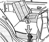  Задние сиденья Peugeot 405